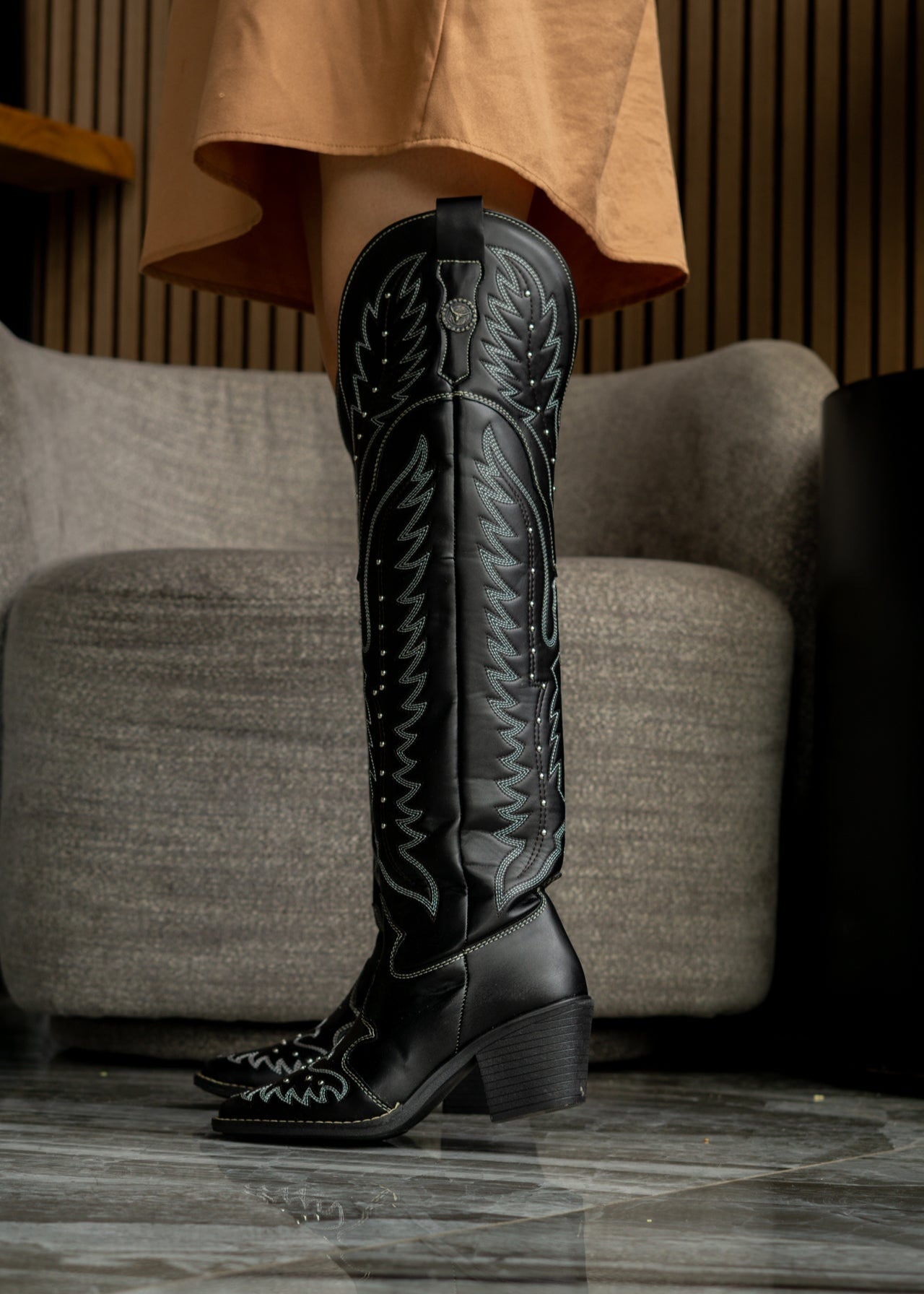 0820 Negro HB