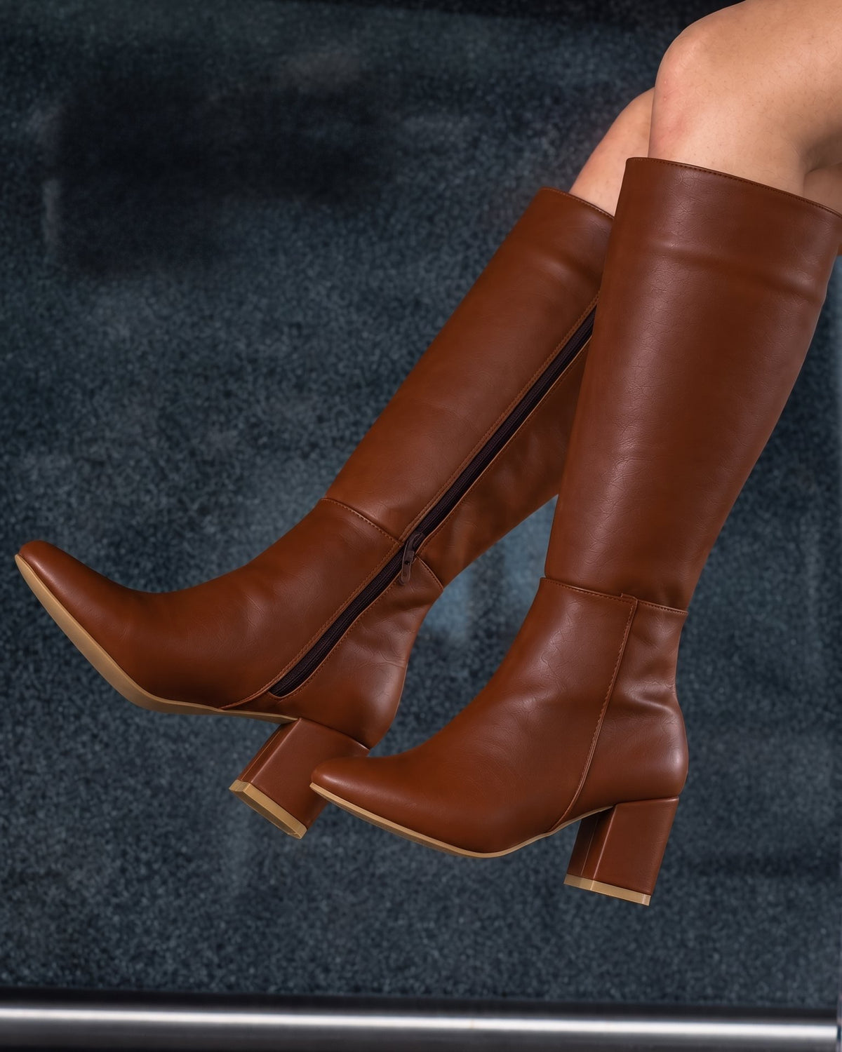 00600 BOTA DE CAÑA ALTA CASUAL CON TACON
