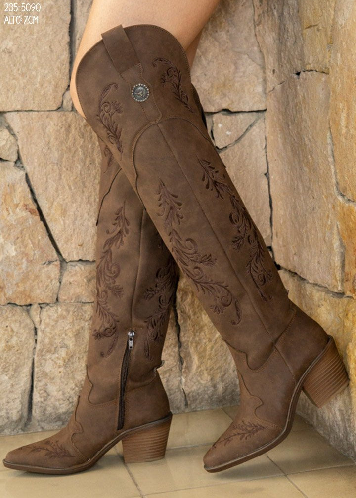 00833 BOTA VAQUERA LARGA PARA DAMA ELEGANTE COLOR MOKA CON BORDADO WESTERN EN RELIEVE
