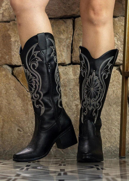 0053 BOTA VAQUERA CON BORDADO