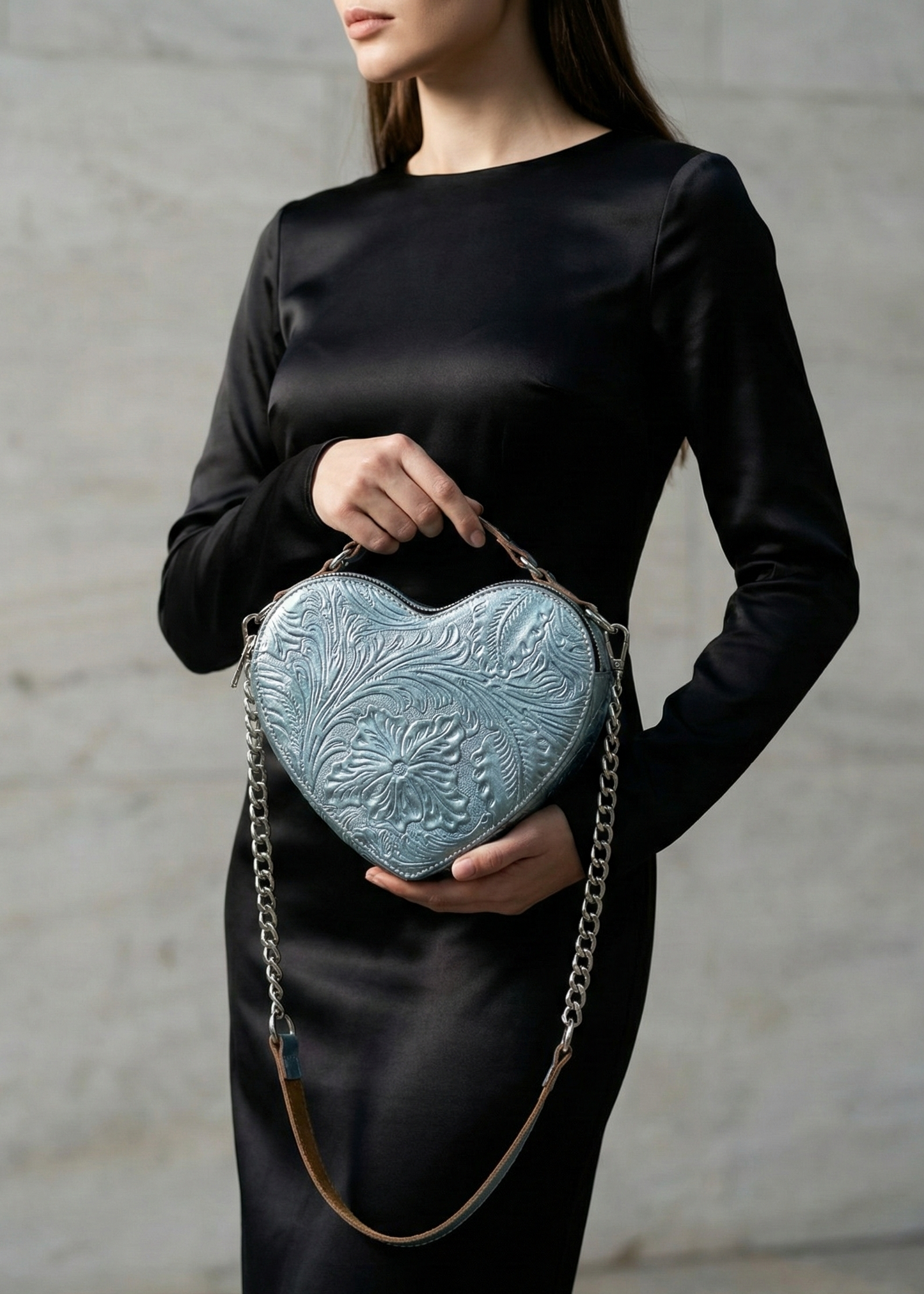 Bolsa Corazón Azul Acero Cadena