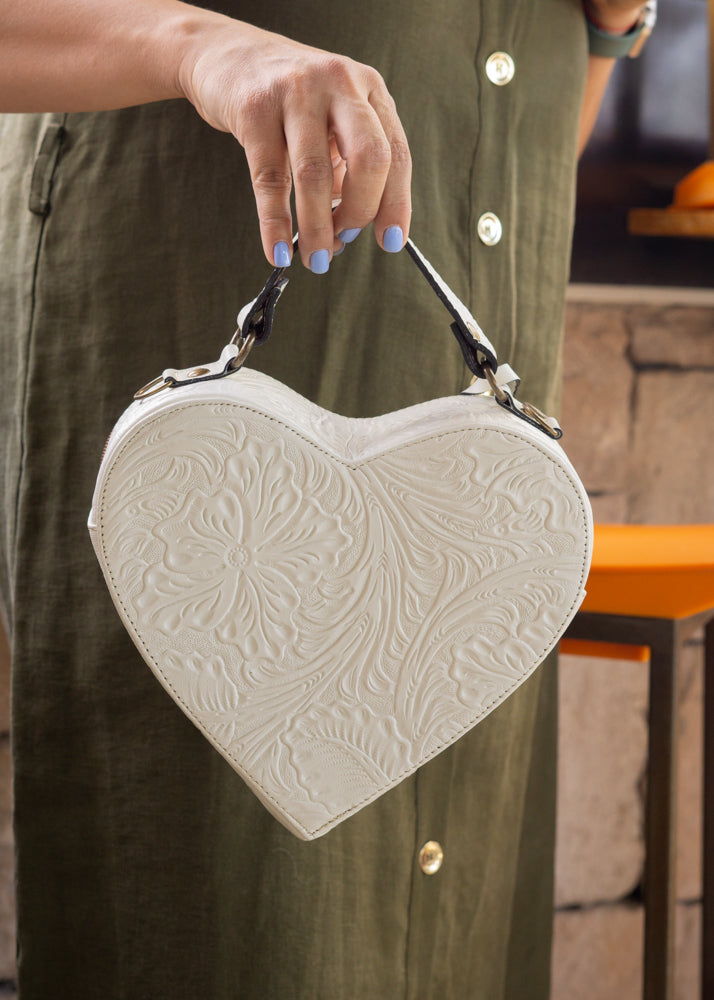 Bolsa Corazón Hueso
