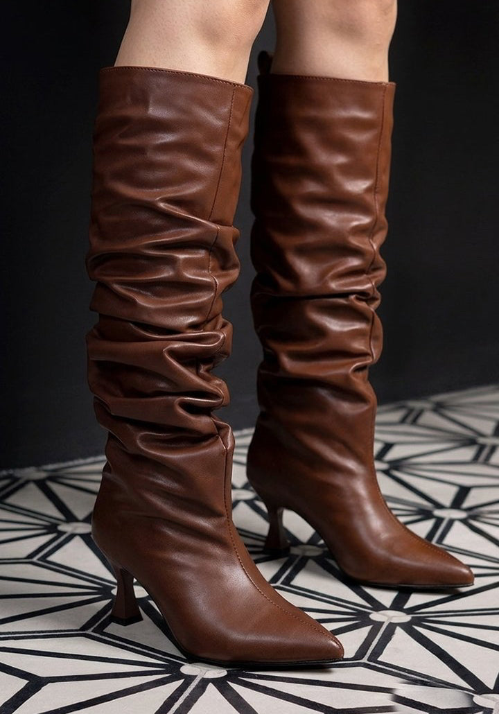 18088 BOTA LARGA CORRUGADA DE TACÓN